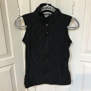 Athleta Quilted Black Best